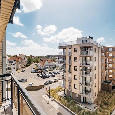 Daire Goudenboom 402 Luxury With Location