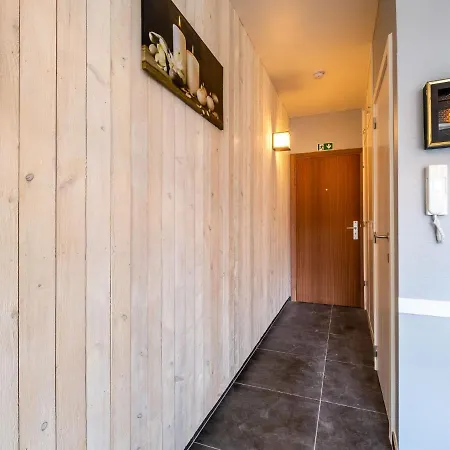 Goudenboom 402 Luxury With Location Daire